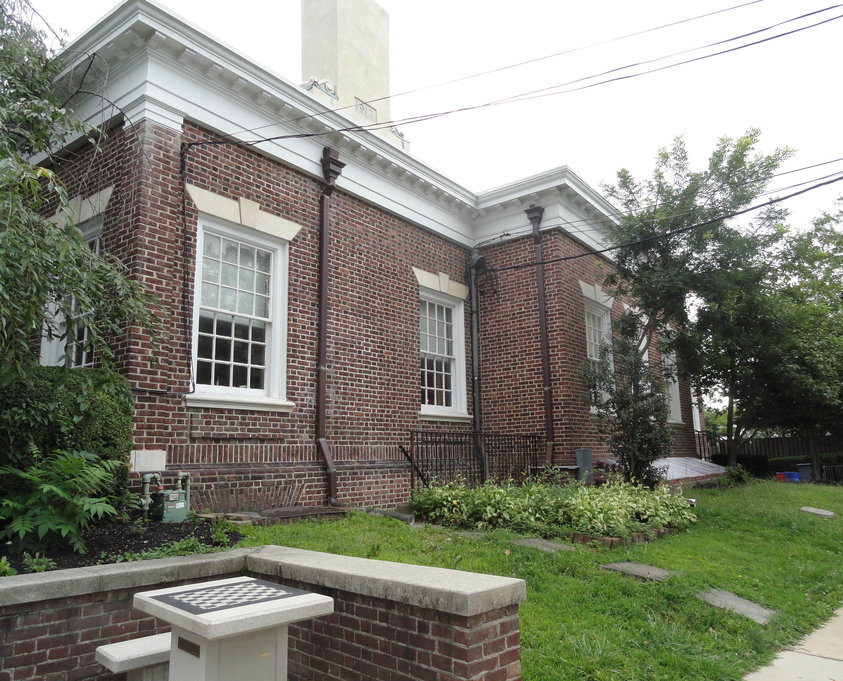 The exterior of the Haddonfield library, facing Tanner Street, would be expanded another 2,000 square feet if the plan carries. Credit: Matt Skoufalos.
